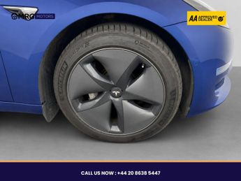Tesla Model 3 (Dual Motor) Long Range Auto 4WDE 4dr