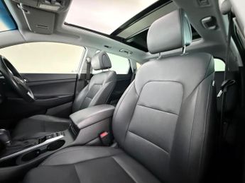 Hyundai TUCSON 1.7 CRDi Blue Drive Premium SE DCT Euro 6 (s/s) 5dr