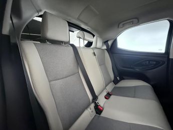 Toyota Yaris 1.5 VVT-h Excel E-CVT Euro 6 (s/s) 5dr