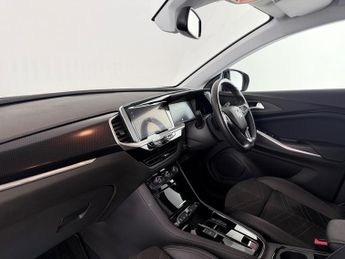 Vauxhall Grandland 1.2 Turbo Ultimate Auto Euro 6 (s/s) 5dr