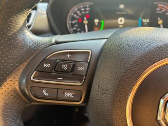 MG MG5 52.5kWh Exclusive Auto 5dr