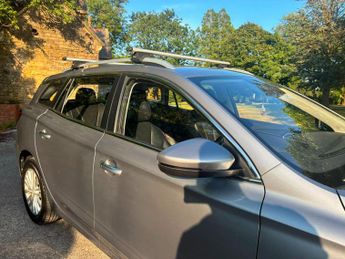 MG MG5 52.5kWh Exclusive Auto 5dr