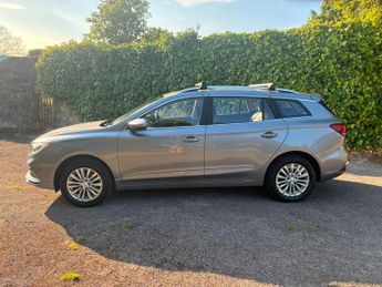 MG MG5 52.5kWh Exclusive Auto 5dr
