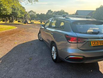 MG MG5 52.5kWh Exclusive Auto 5dr