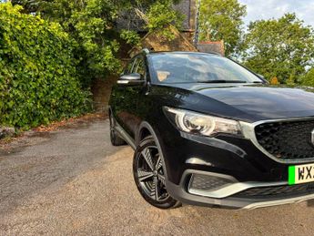 MG MG ZS 44.5kWh Exclusive Auto 5dr
