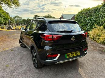 MG MG ZS 44.5kWh Exclusive Auto 5dr