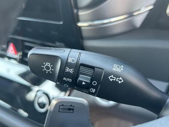 Hyundai IONIQ 38.3kWh Premium Auto 5dr