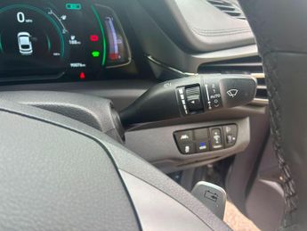 Hyundai IONIQ 38.3kWh Premium Auto 5dr