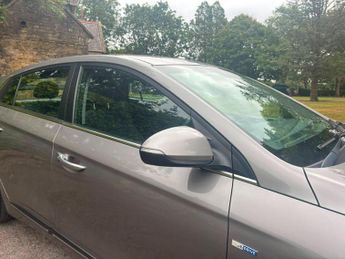 Hyundai IONIQ 38.3kWh Premium Auto 5dr