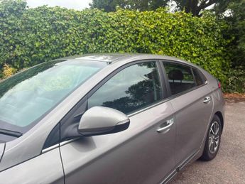 Hyundai IONIQ 38.3kWh Premium Auto 5dr