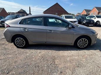 Hyundai IONIQ 38.3kWh Premium Auto 5dr