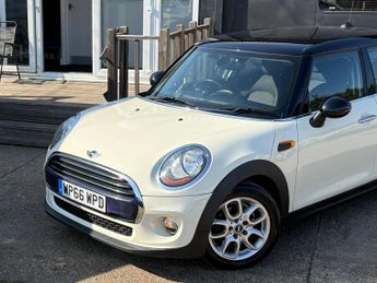 MINI Hatch 1.5 Cooper Auto Euro 6 (s/s) 5dr