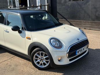 MINI Hatch 1.5 Cooper Auto Euro 6 (s/s) 5dr