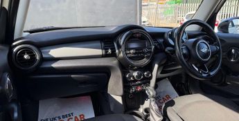 MINI Hatch 1.5 Cooper Auto Euro 6 (s/s) 5dr