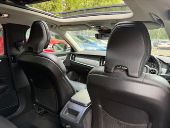 Volvo V90 2.0 T4 GPF Momentum Pro Auto Euro 6 (s/s) 5dr