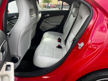 Mercedes-Benz A Class 1.5 A180 CDI Sport 7G-DCT Euro 5 (s/s) 5dr