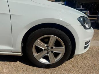 Volkswagen Golf 1.6 TDI BlueMotion Tech Match Edition DSG Euro 6 (s/s) 5dr