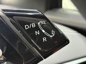 Volkswagen ID.4 Pure 52kWh Life Auto 5dr