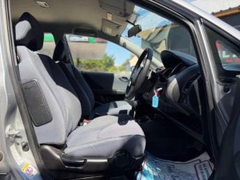 Honda Jazz 1.4 i-DSI SE CVT-7 5dr