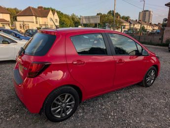 Toyota Yaris 1.4 D-4D Icon Euro 5 5dr Euro 5