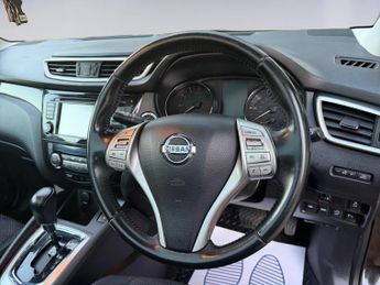 Nissan Qashqai 1.2 DIG-T n-tec+ XTRON 2WD Euro 5 (s/s) 5dr