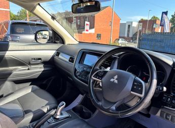 Mitsubishi Outlander 2.0h 12kWh GX3h CVT 4WD Euro 5 (s/s) 5dr