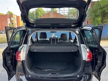 Ford B-Max 1.6 Zetec Powershift Euro 5 5dr