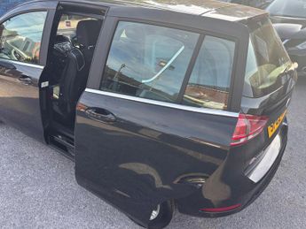 Ford B-Max 1.6 Zetec Powershift Euro 5 5dr