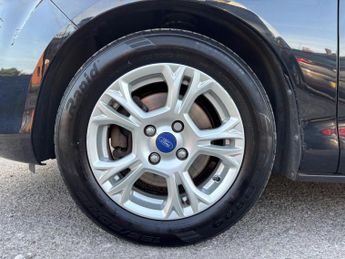Ford B-Max 1.6 Zetec Powershift Euro 5 5dr