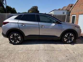 Vauxhall Grandland X 2.0 Turbo D SRi Nav Auto Euro 6 (s/s) 5dr