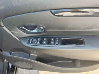 Renault Scenic 1.5 dCi Dynamique TomTom EDC Euro 5 5dr
