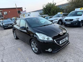 Peugeot 208 1.6 e-HDi Allure Euro 5 (s/s) 5dr