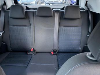 Peugeot 208 1.6 e-HDi Allure Euro 5 (s/s) 5dr
