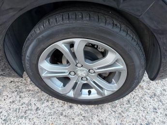 Peugeot 208 1.6 e-HDi Allure Euro 5 (s/s) 5dr