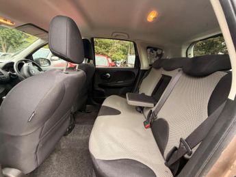 Nissan Note 1.6 16V n-tec Auto Euro 5 5dr
