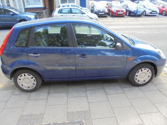 Ford Fiesta 1.25 Studio 5dr