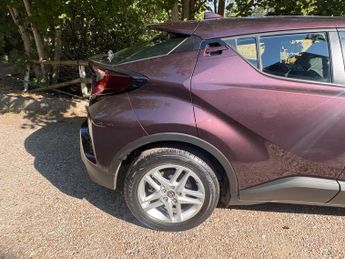 Toyota C-HR 1.8 VVT-h Icon CVT Euro 6 (s/s) 5dr