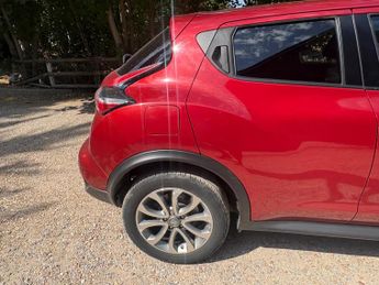 Nissan Juke 1.6 Tekna XTRON Euro 5 5dr