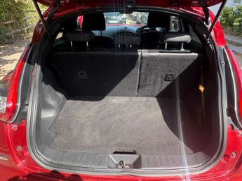 Nissan Juke 1.6 Tekna XTRON Euro 5 5dr
