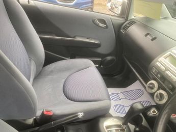 Honda Jazz 1.4 i-DSI SE CVT-7 5dr