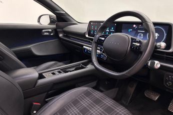 Hyundai IONIQ 6 77.4kWh First Edition Saloon 4dr Electric Auto AWD (325 ps)