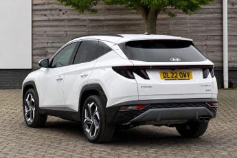 Hyundai TUCSON 1.6 T-GDi 13.8kWh Premium SUV 5dr Petrol Plug-in Hybrid Auto 4WD
