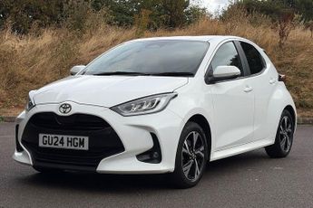 Toyota Yaris 1.5 VVT-h Design E-CVT Euro 6 (s/s) 5dr