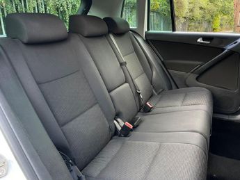 Volkswagen Tiguan 2.0 TDI BlueMotion Tech S DSG 4WD Euro 6 (s/s) 5dr