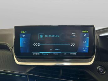 Peugeot E-208 50kWh GT Premium Hatchback 5dr Electric Auto (136 ps)