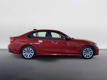 BMW 3 Series 2.0 330e 12kWh SE Pro Saloon 4dr Petrol Plug-in Hybrid Auto Euro