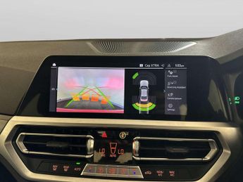 BMW 3 Series 2.0 330e 12kWh SE Pro Saloon 4dr Petrol Plug-in Hybrid Auto Euro