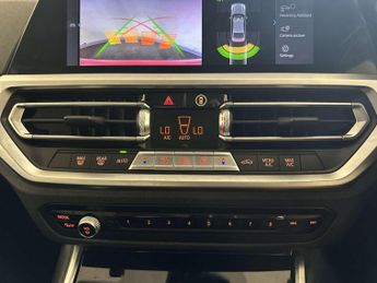 BMW 3 Series 2.0 330e 12kWh SE Pro Saloon 4dr Petrol Plug-in Hybrid Auto Euro