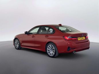 BMW 3 Series 2.0 330e 12kWh SE Pro Saloon 4dr Petrol Plug-in Hybrid Auto Euro