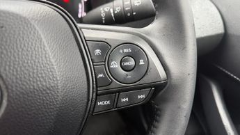Toyota Corolla 1.8 VVT-h CVT Euro 6 (s/s) 5dr